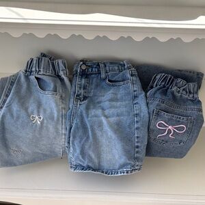 SHEIN Kids Light Blue Denim Bow-Detail Jeans Trio